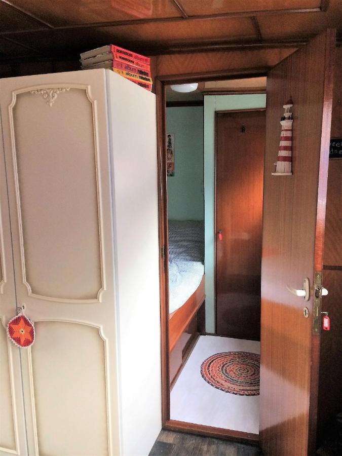 B&B Woonschip Robbedoes Amersfoort Exterior foto